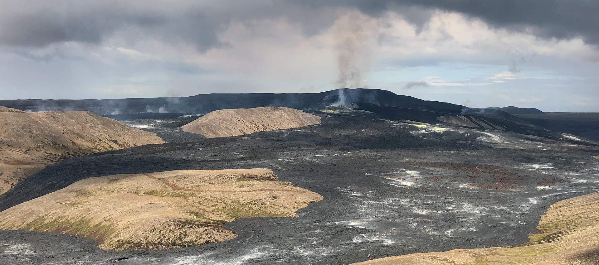 Private Reykjanes Peninsula & The new Fagradalsfjall volcano with Blue Lagoon as optional