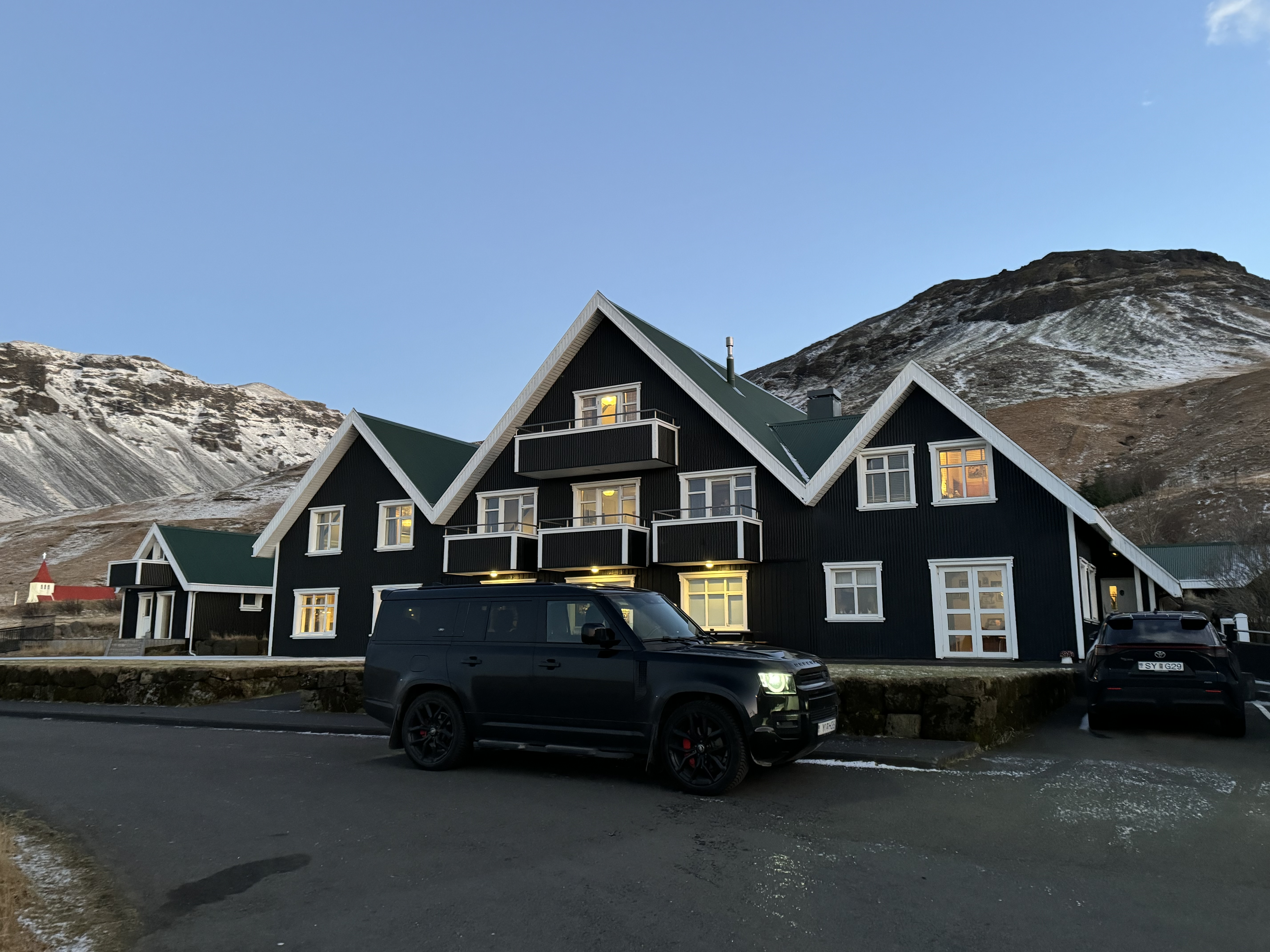 BESPOKE LUXURY TOURS IN ICELAND